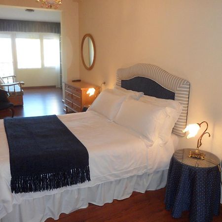 Hotel Avenida Baiona Sabaris Eksteriør billede