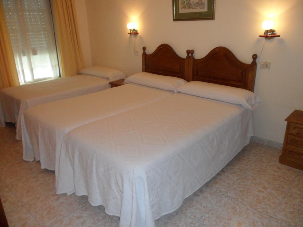 Hotel Avenida Baiona Sabaris Eksteriør billede