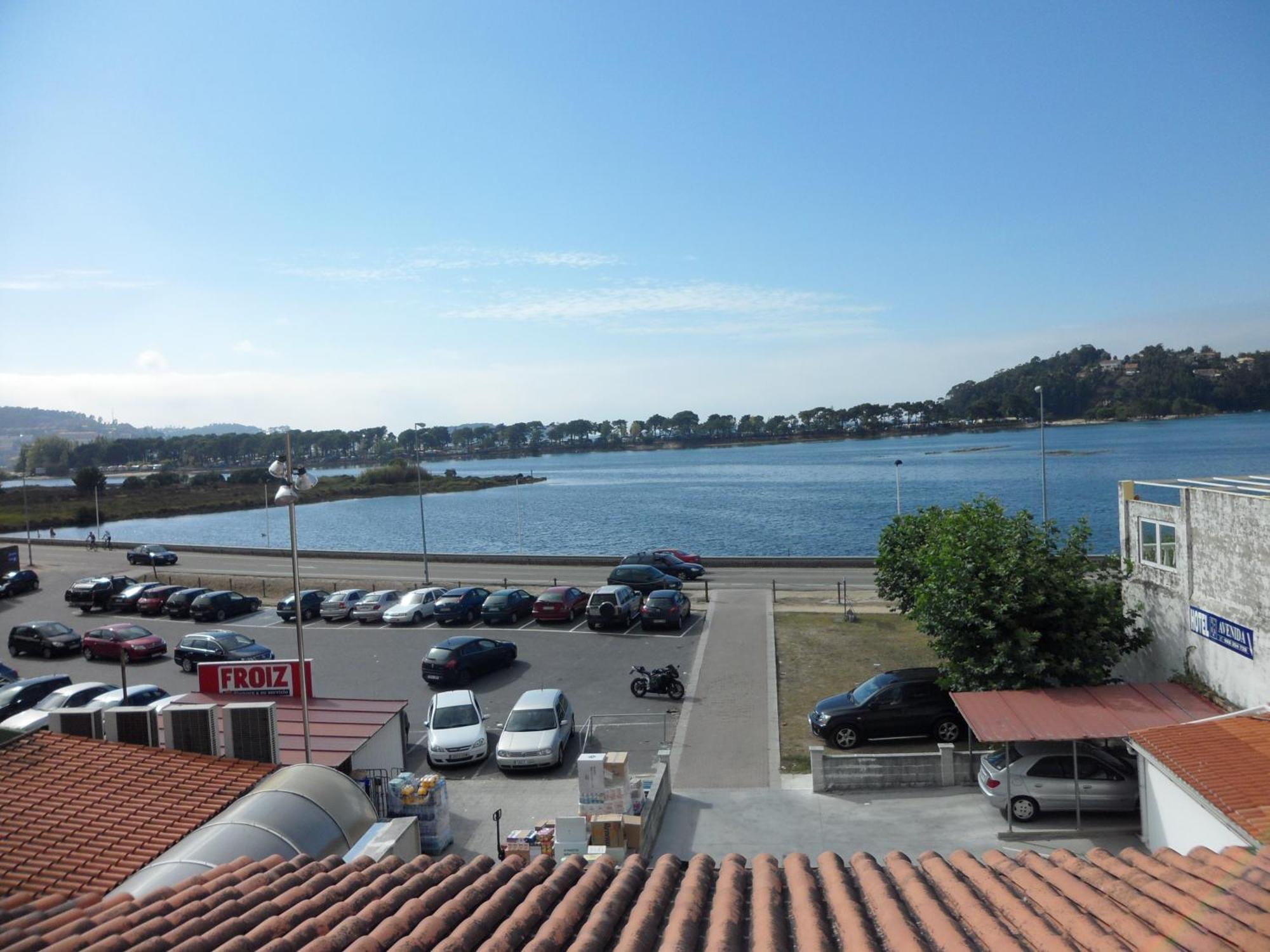 Hotel Avenida Baiona Sabaris Eksteriør billede