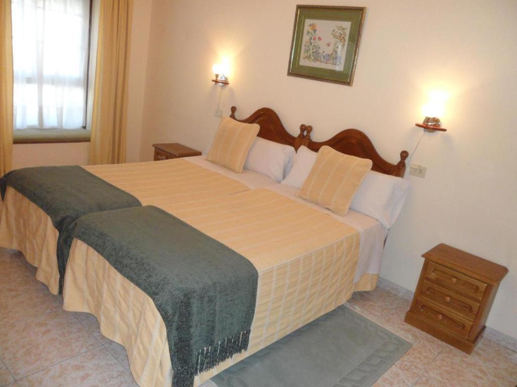 Hotel Avenida Baiona Sabaris Eksteriør billede
