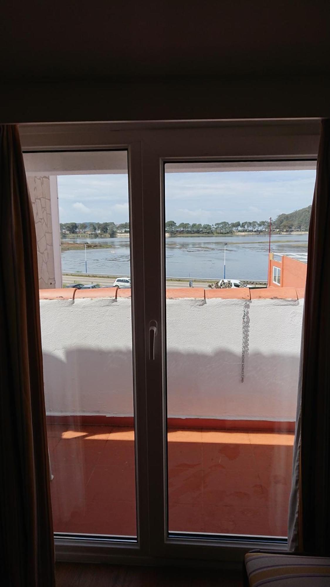 Hotel Avenida Baiona Sabaris Eksteriør billede